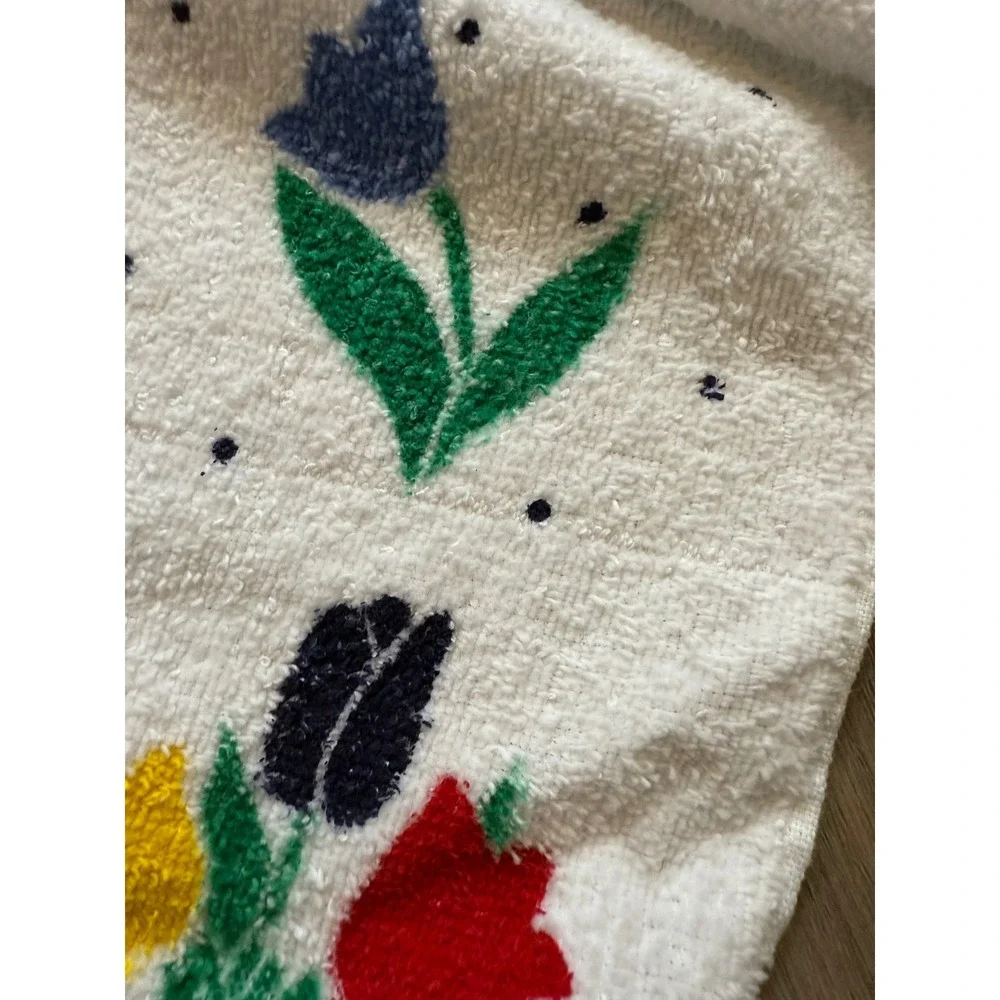 Vintage Kitchen Towel Set of 3 Hearts Tulips Teapot Crocheted Hanging Kitsch